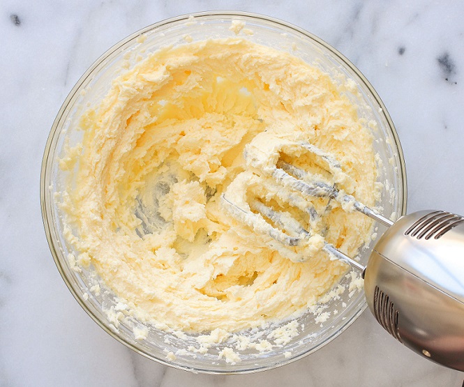 How Long Does It Take to Cream Butter and Sugar?